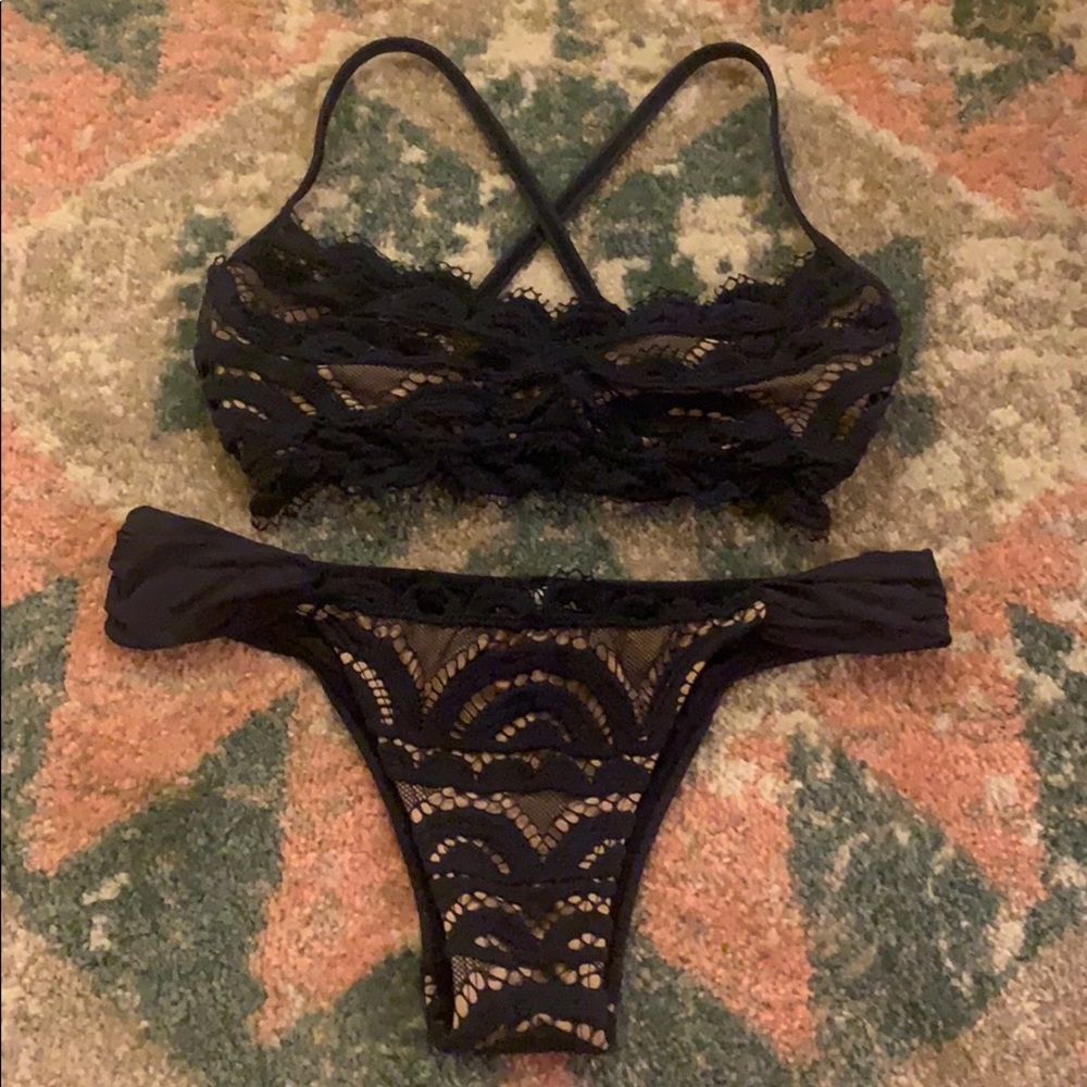 PilyQ bikini!